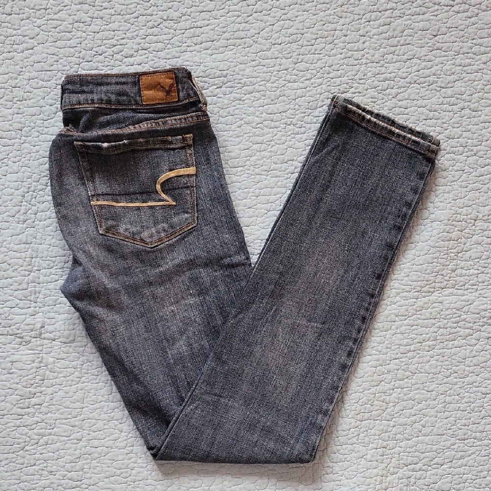 American Eagle Outfitters Jeans – Classic Everyday Fit